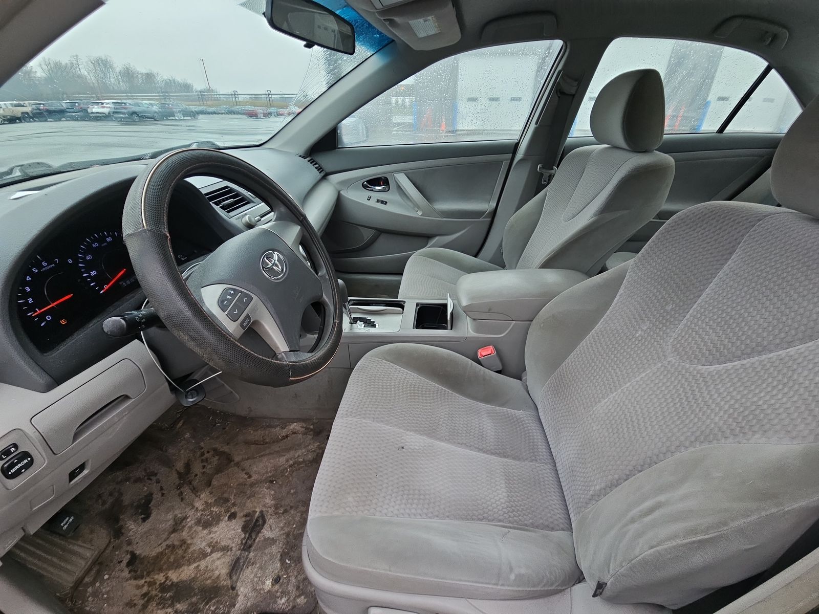 2011 Toyota Camry LE FWD
