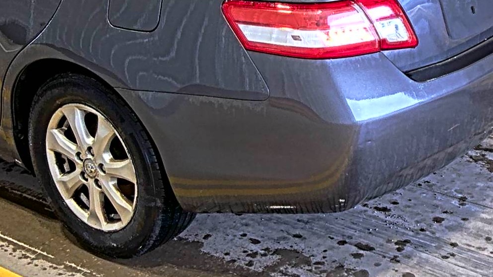 2011 Toyota Camry LE FWD