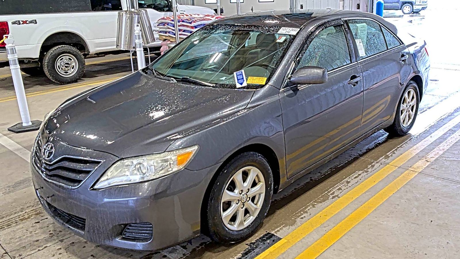 2011 Toyota Camry LE FWD
