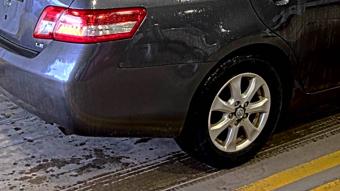 2011 Toyota Camry LE FWD