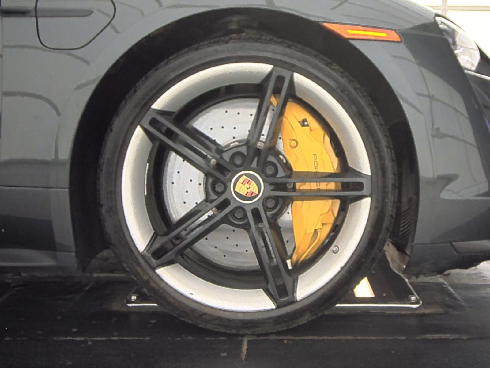 2021 Porsche Taycan Turbo S AWD