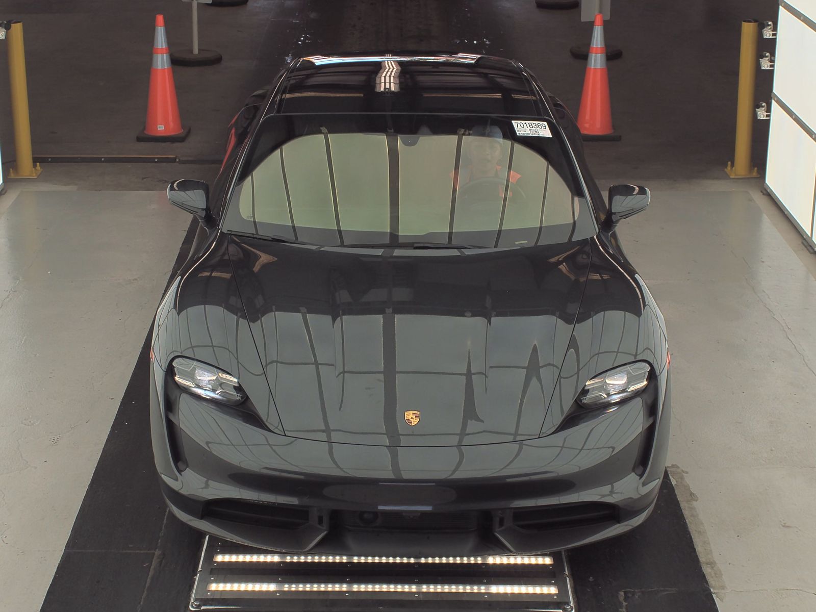 2021 Porsche Taycan Turbo S AWD