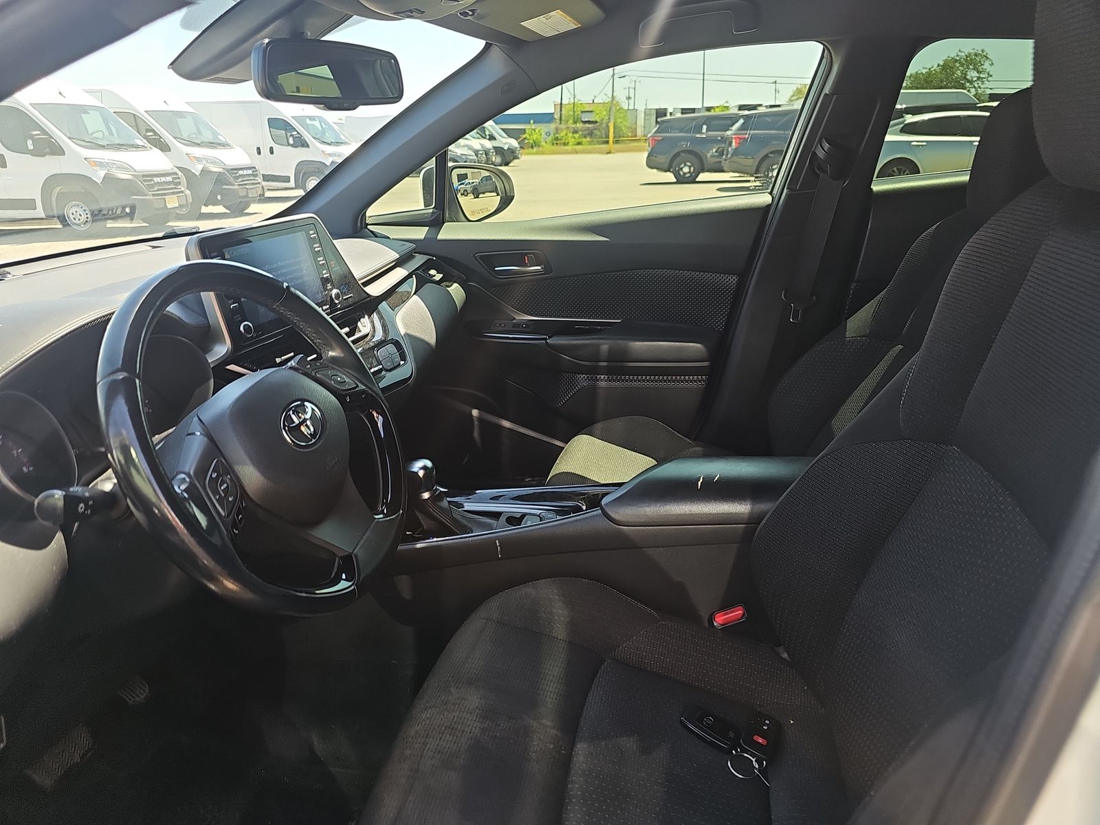 2019 Toyota C-HR XLE FWD