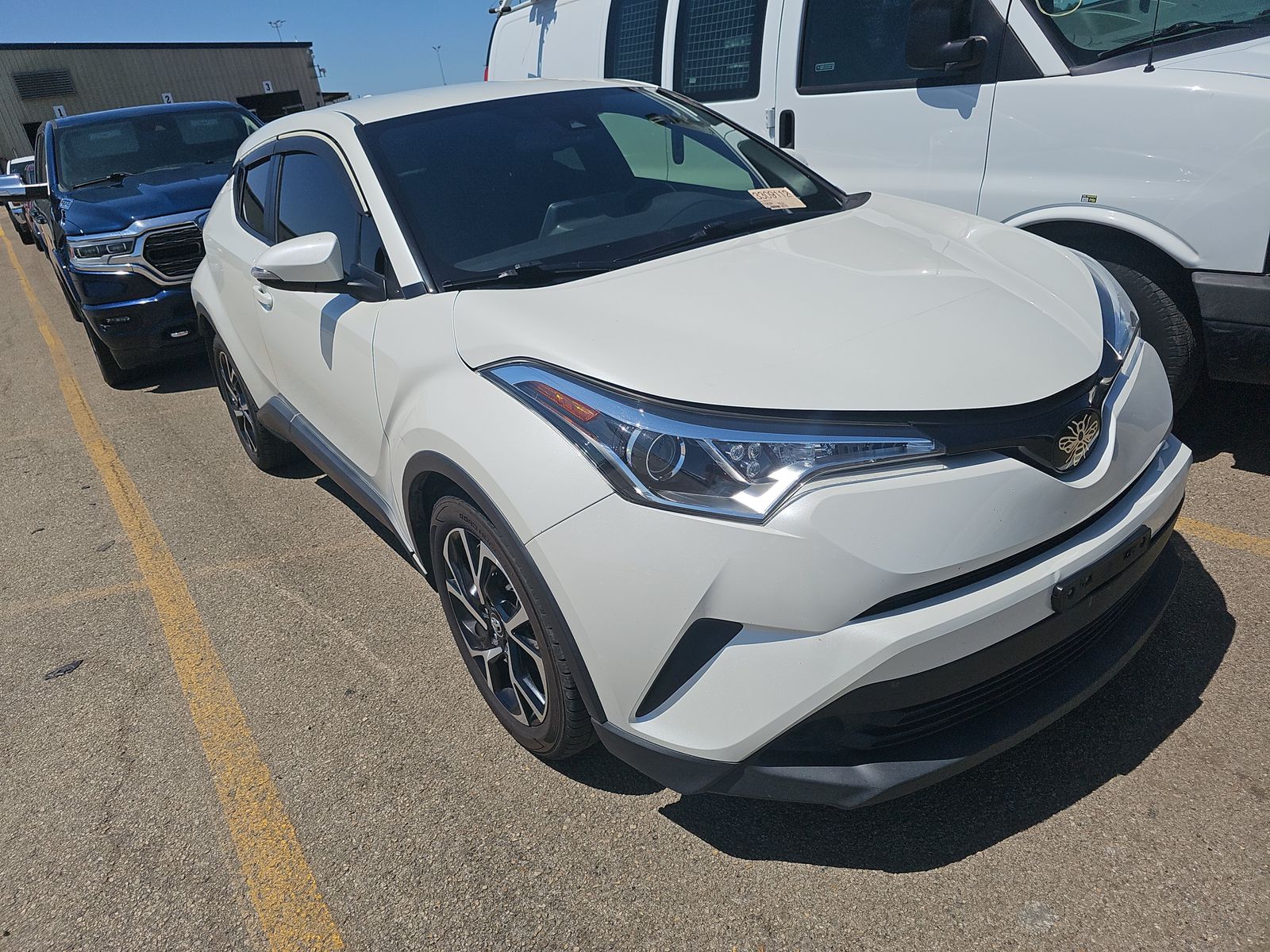 2019 Toyota C-HR XLE FWD