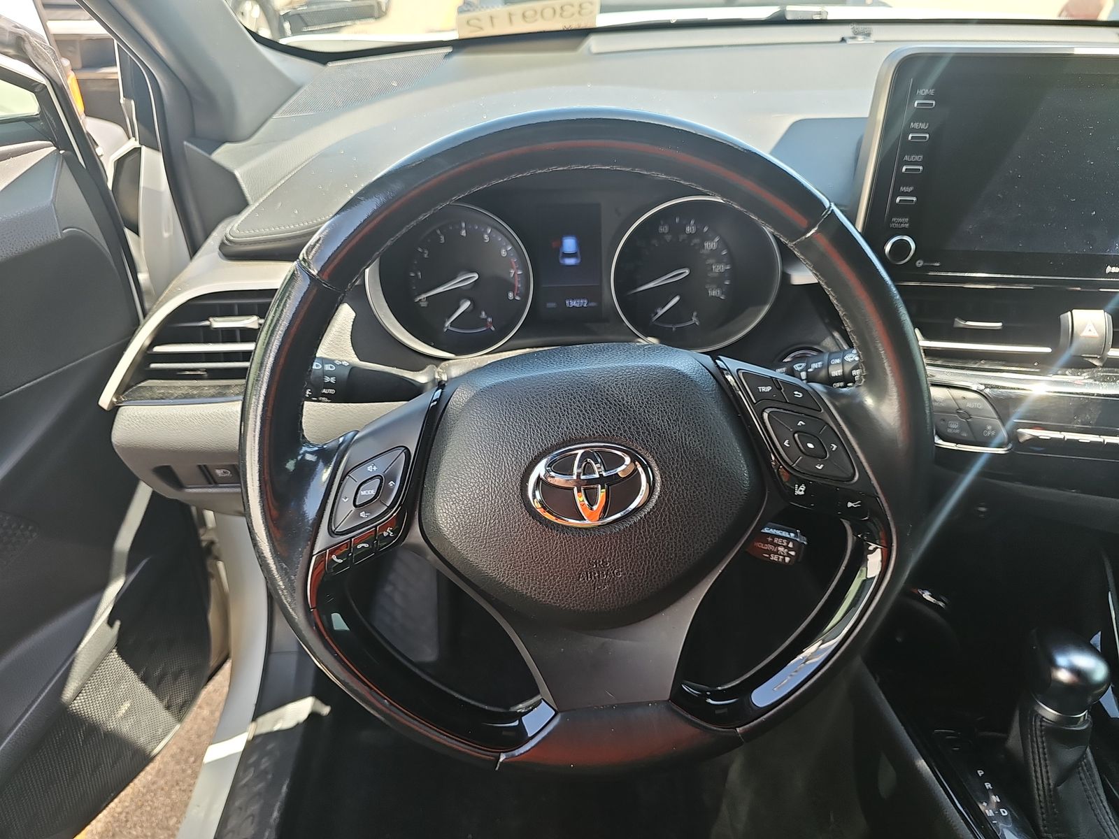2019 Toyota C-HR XLE FWD