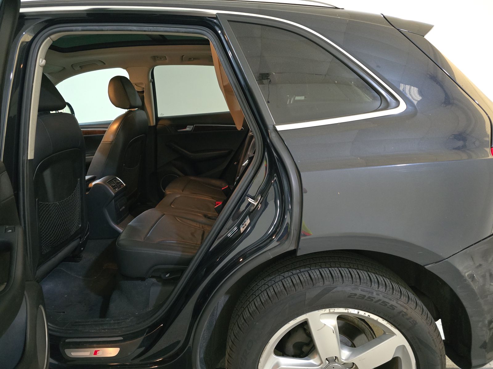 2012 Audi Q5 3.2 Premium Plus AWD