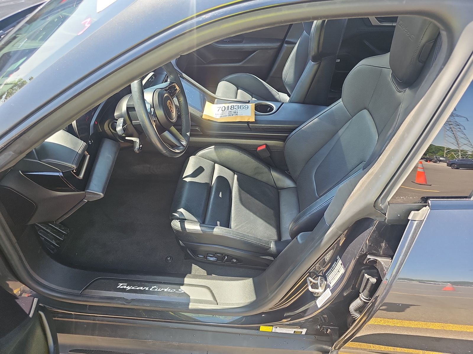 2021 Porsche Taycan Turbo S AWD