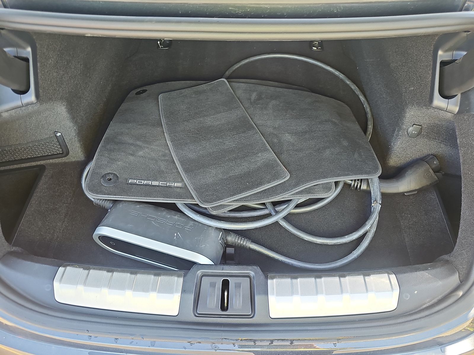 2021 Porsche Taycan Turbo S AWD