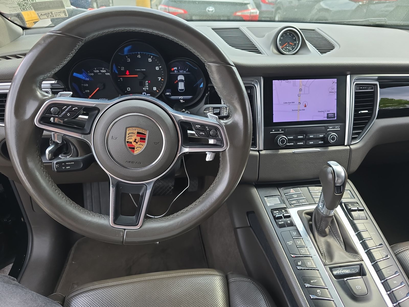 2017 Porsche Macan Base AWD