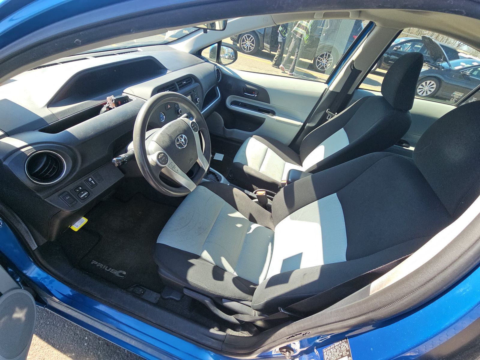 2014 Toyota Prius c Three FWD
