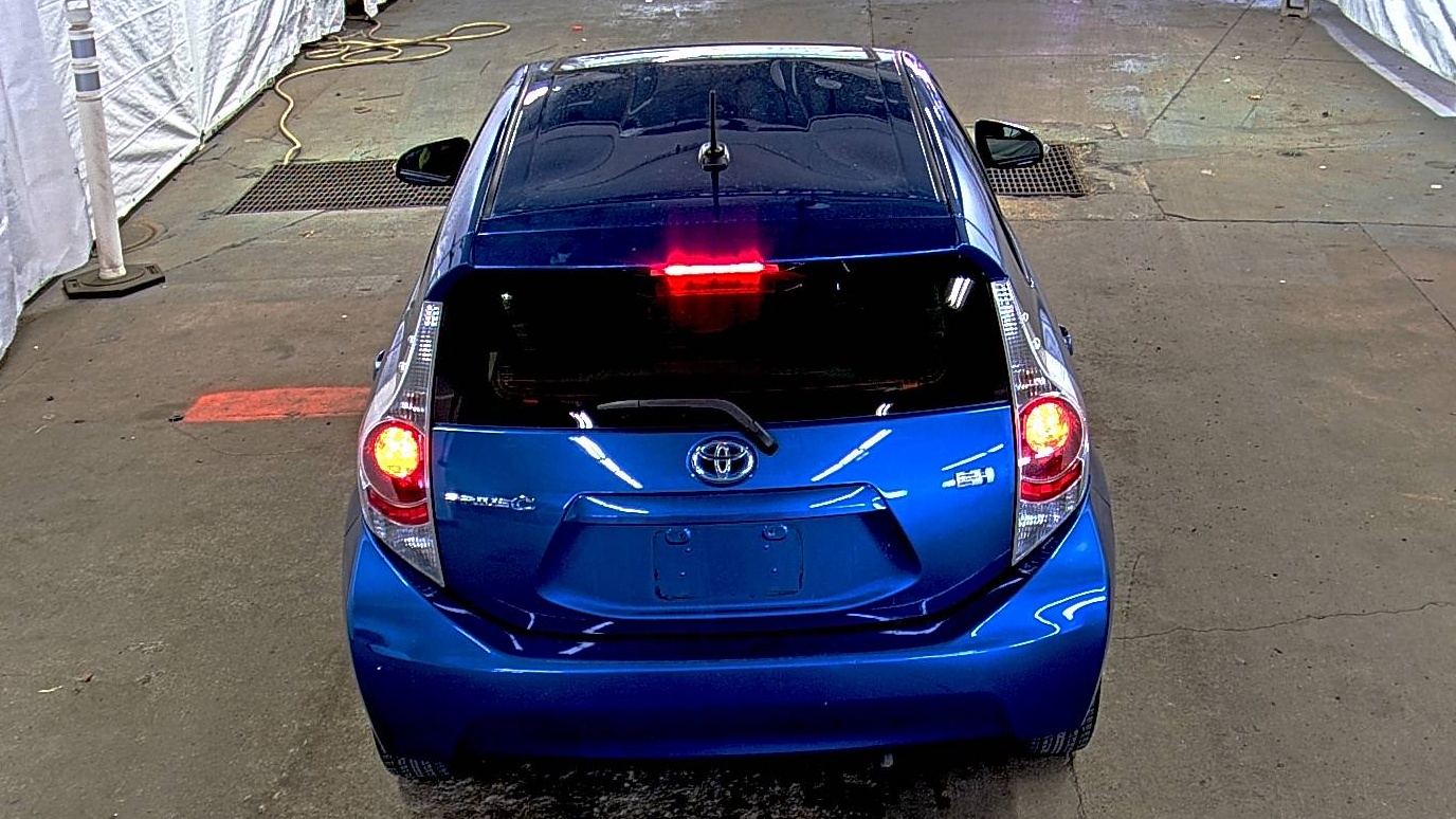 2014 Toyota Prius c Three FWD