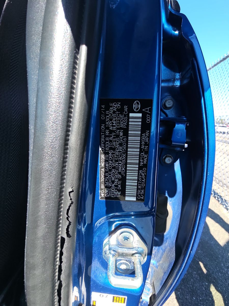 2014 Toyota Prius c Three FWD
