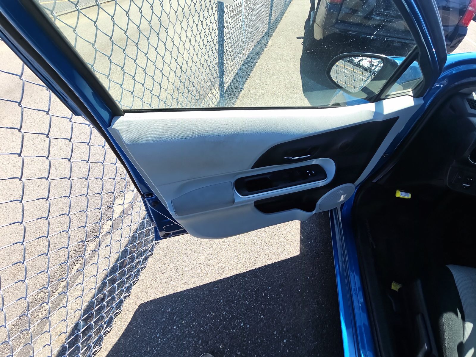 2014 Toyota Prius c Three FWD