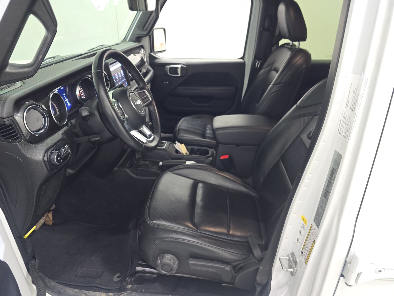 2020 Jeep Wrangler Unlimited Sahara Altitude AWD