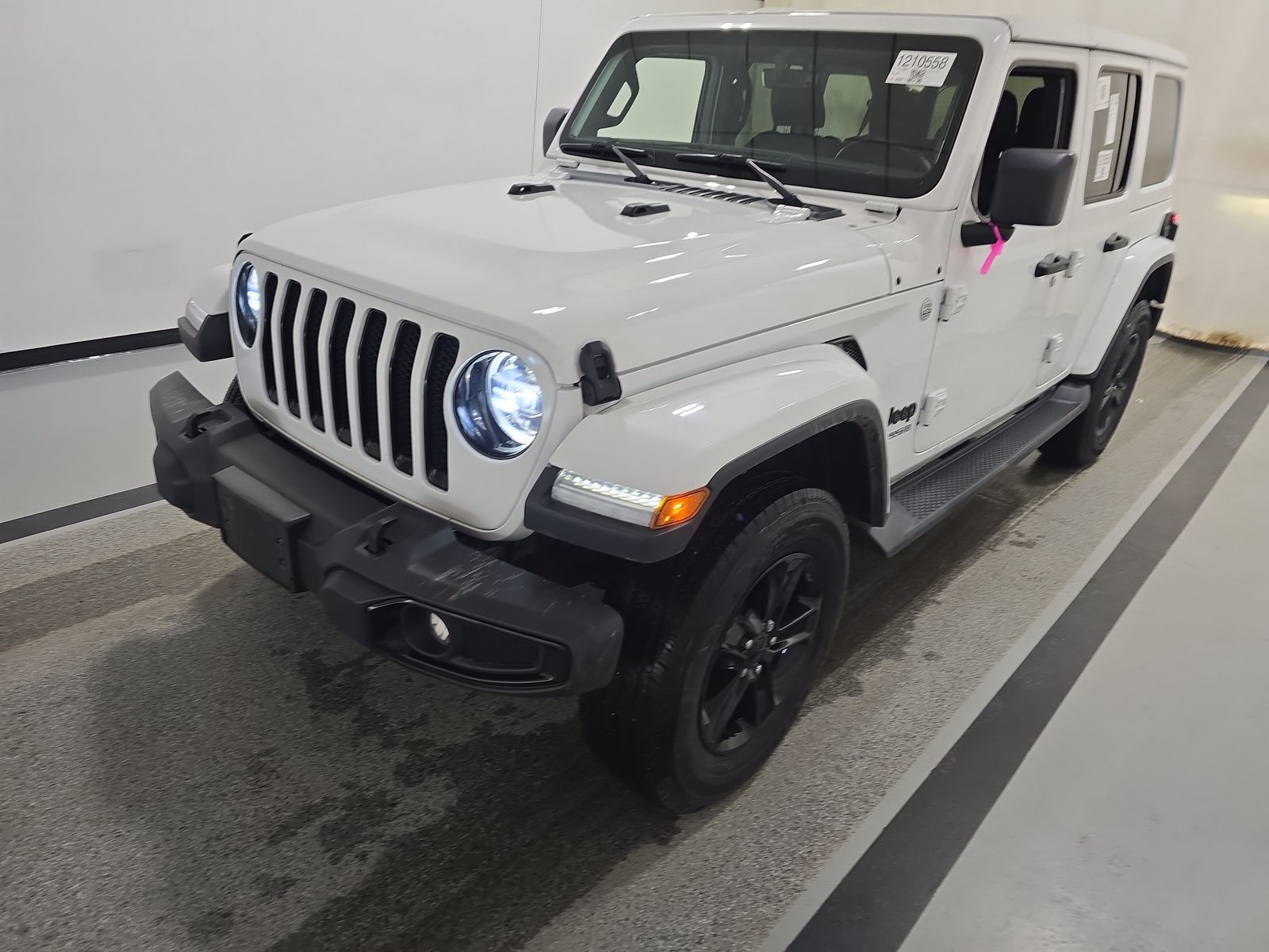 2020 Jeep Wrangler Unlimited Sahara Altitude AWD