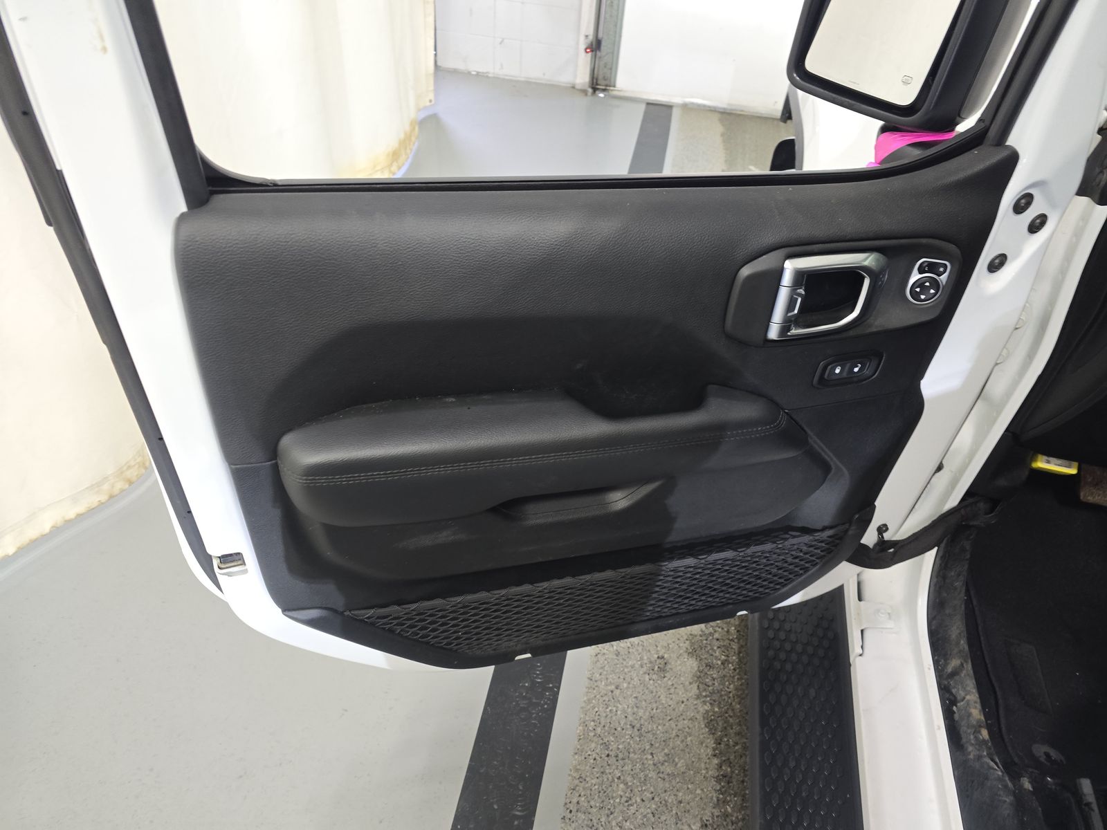 2020 Jeep Wrangler Unlimited Sahara Altitude AWD