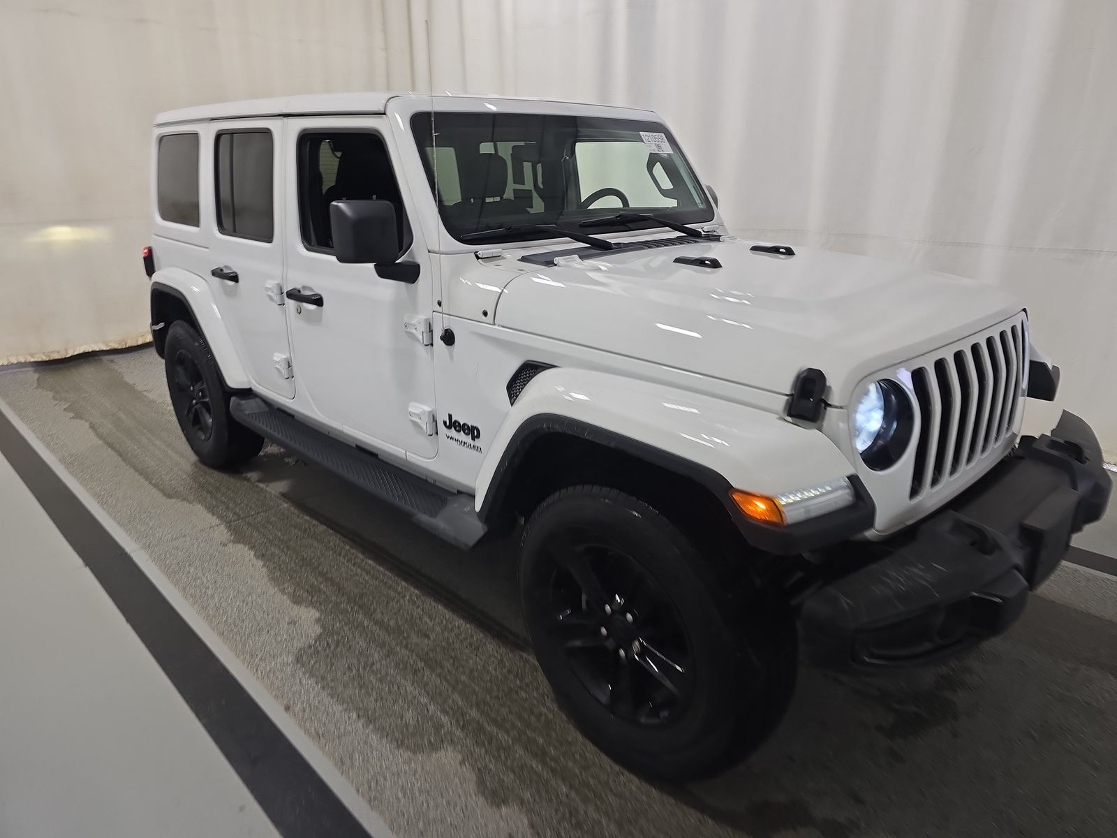 2020 Jeep Wrangler Unlimited Sahara Altitude AWD