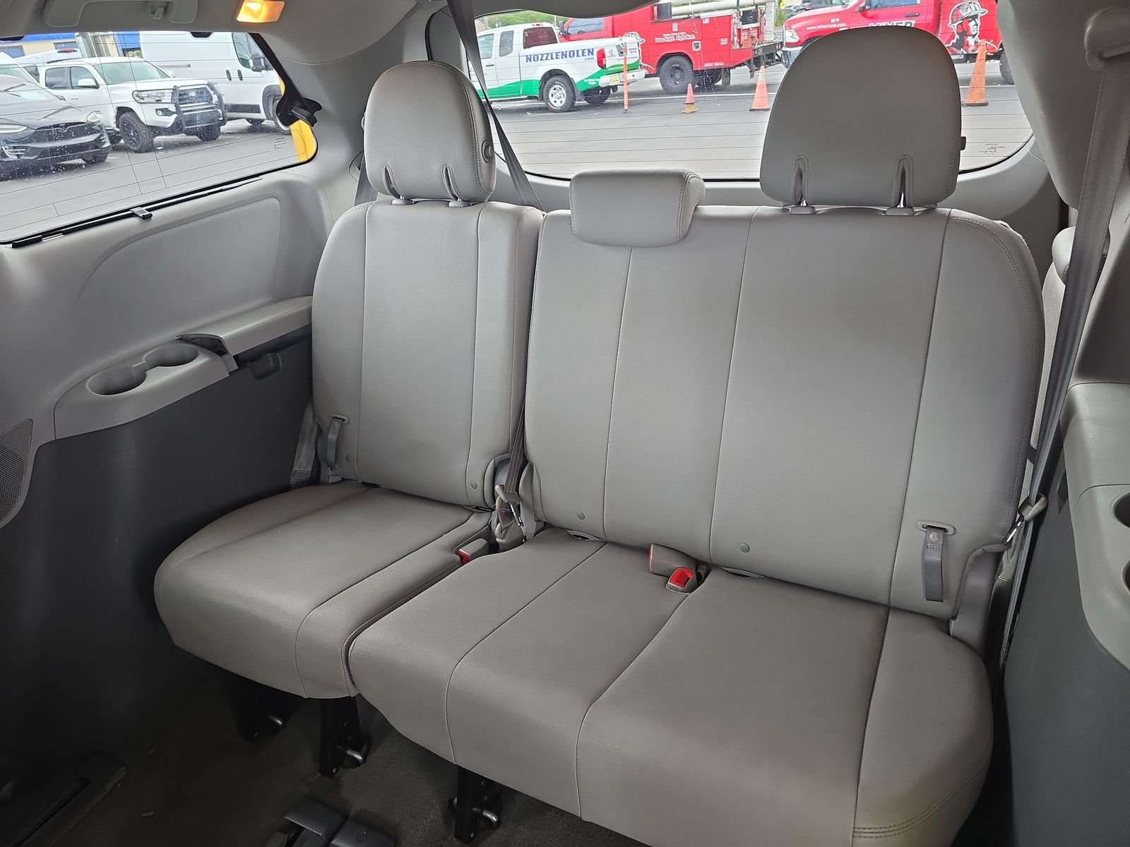 2015 Toyota Sienna XLE Premium FWD