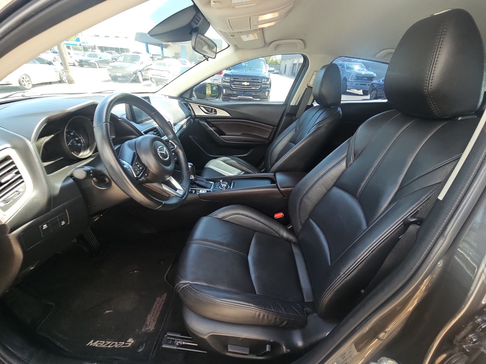 2018 MAZDA MAZDA3 Touring FWD