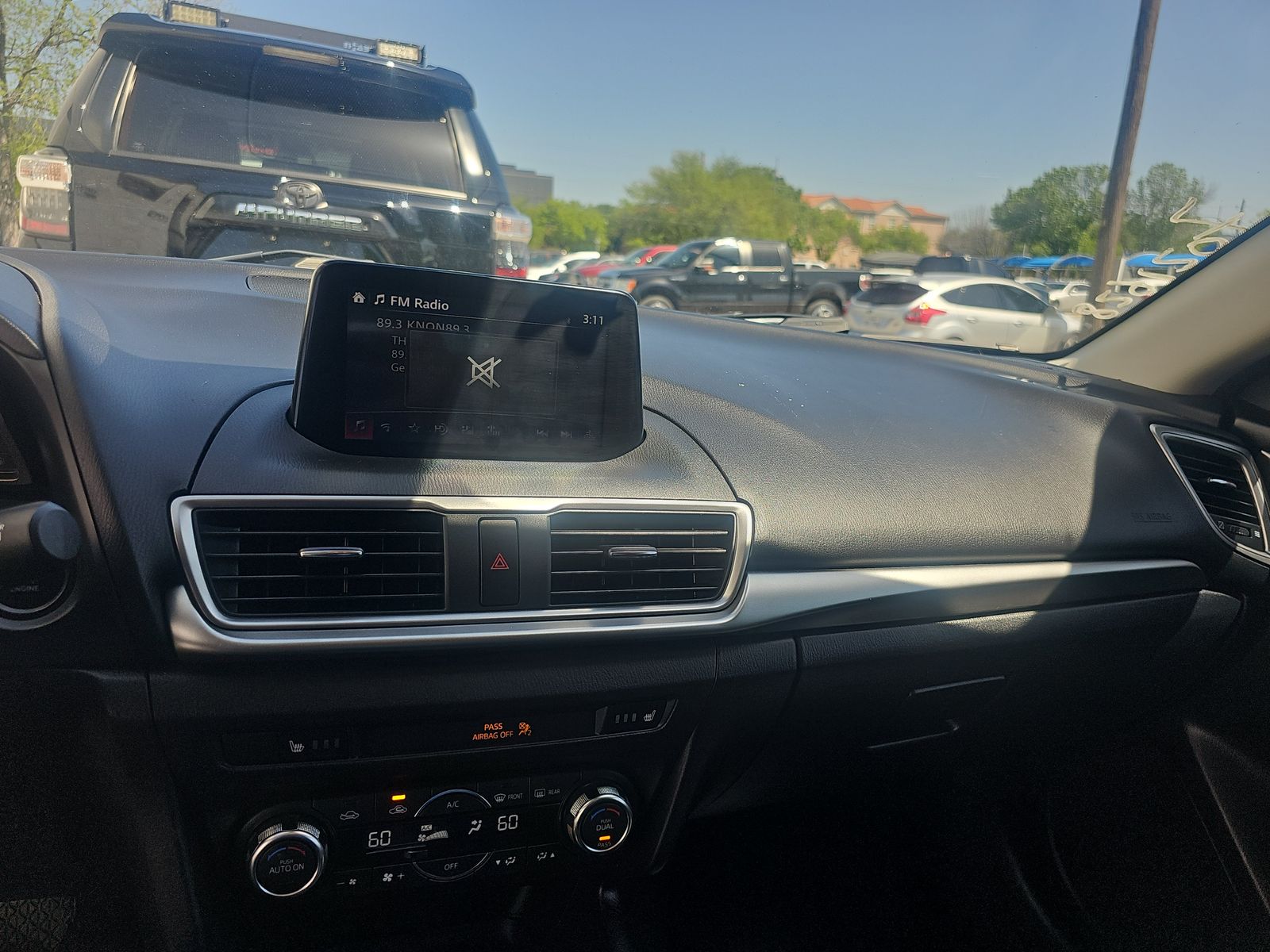 2018 MAZDA MAZDA3 Touring FWD