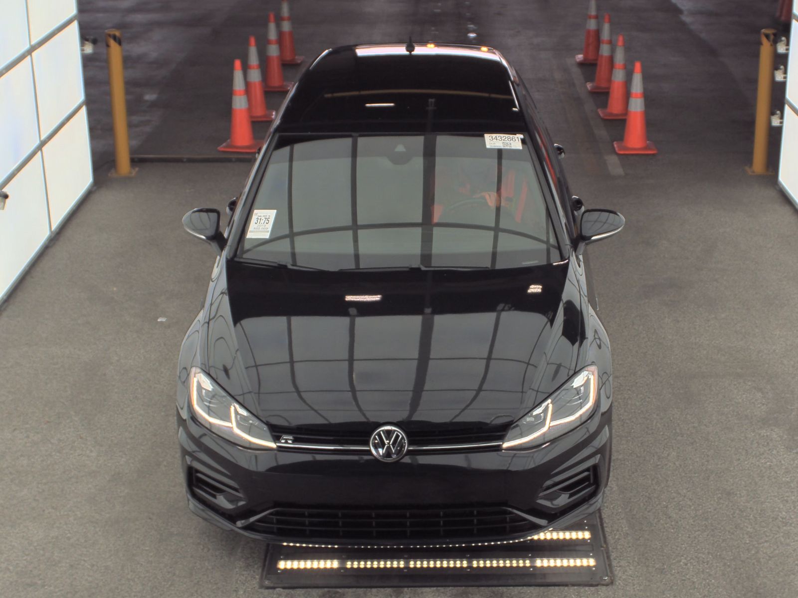 2019 Volkswagen Golf R 2.0T AWD