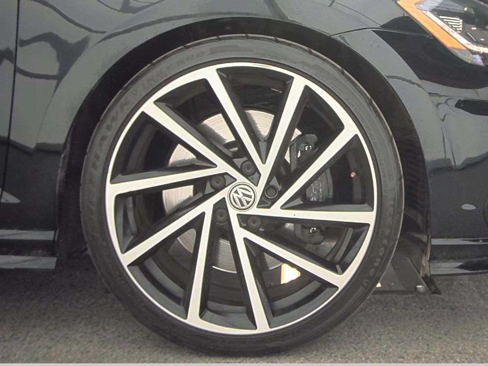 2019 Volkswagen Golf R 2.0T AWD