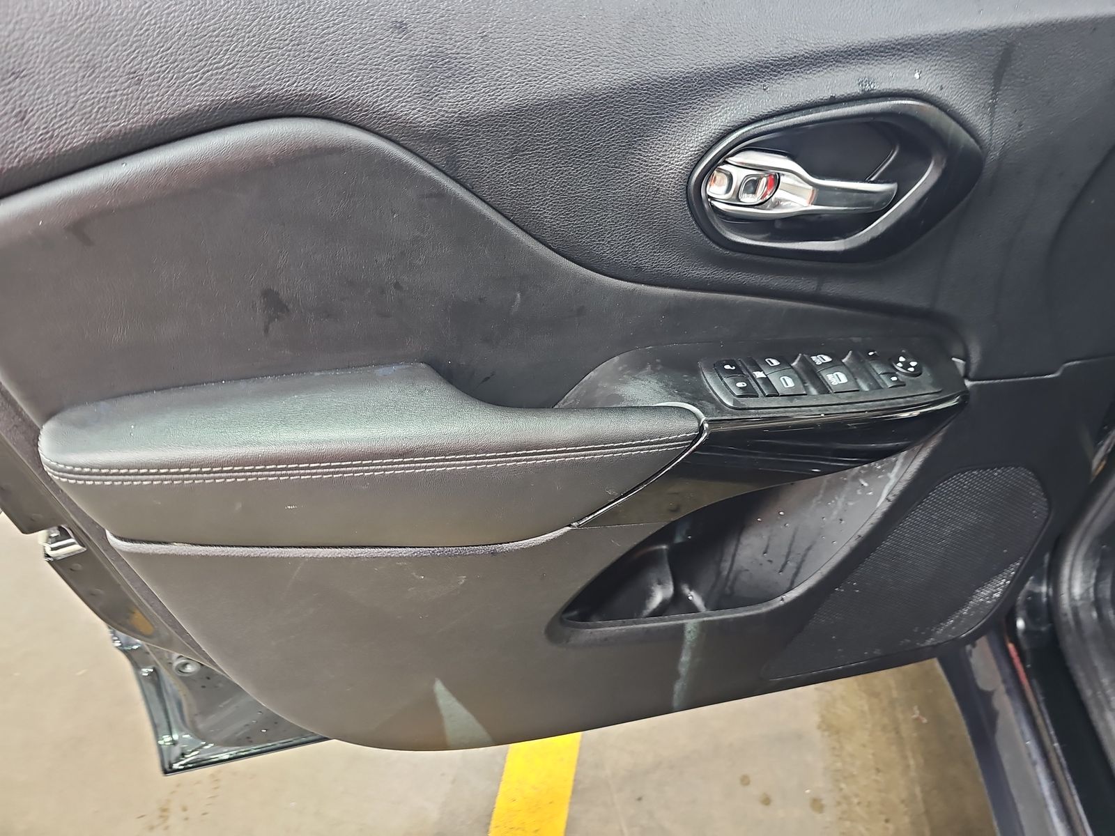 2023 Jeep Cherokee Altitude Lux AWD