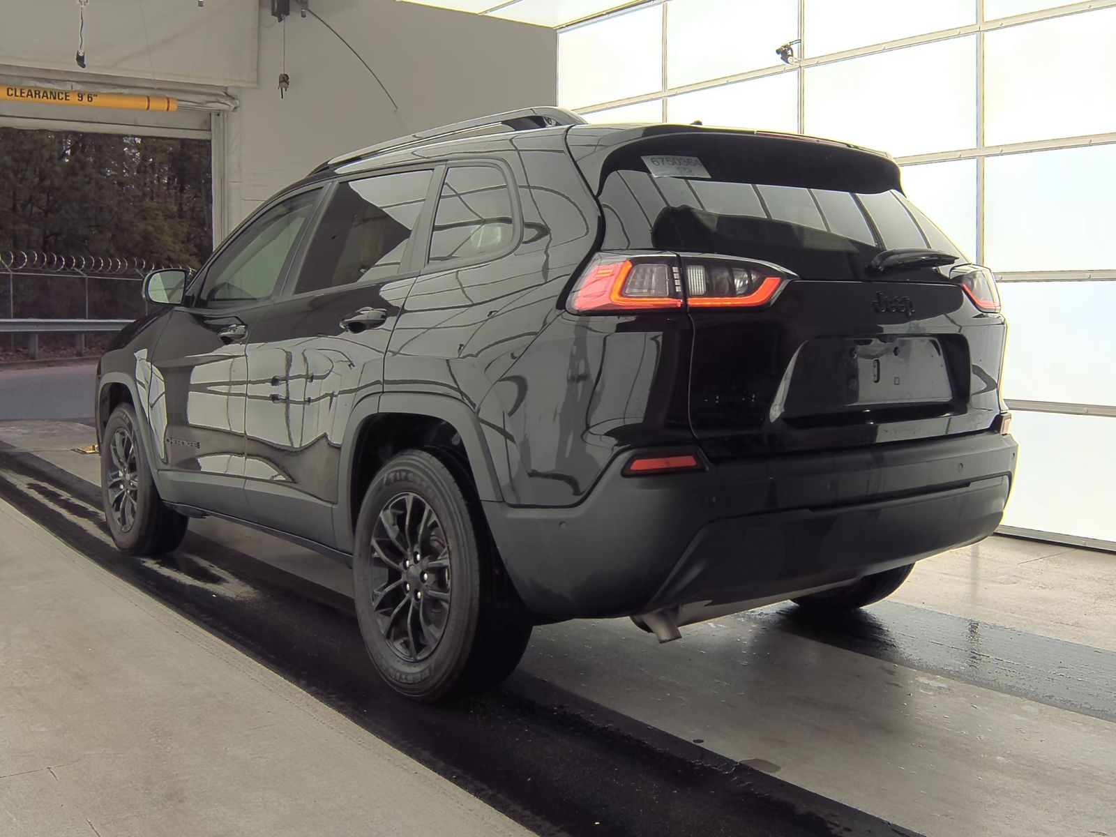 2023 Jeep Cherokee Altitude Lux AWD