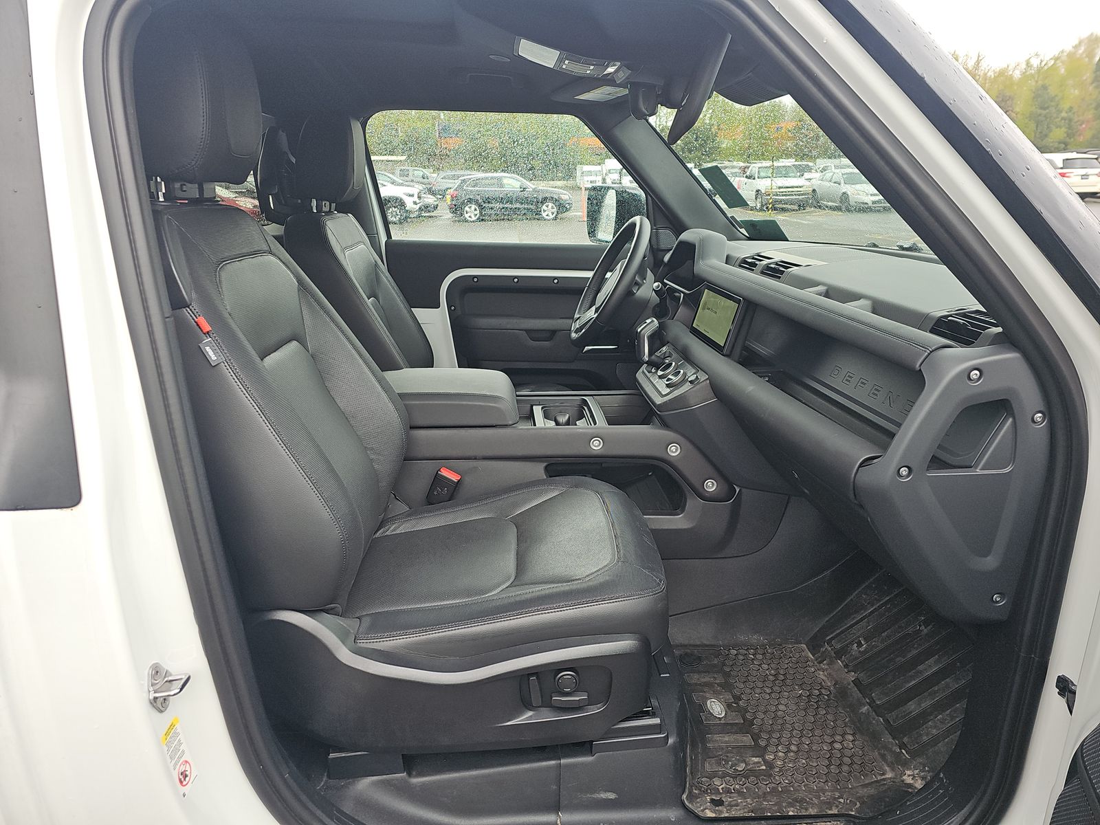 2024 Land Rover Defender 90 X-Dynamic SE AWD