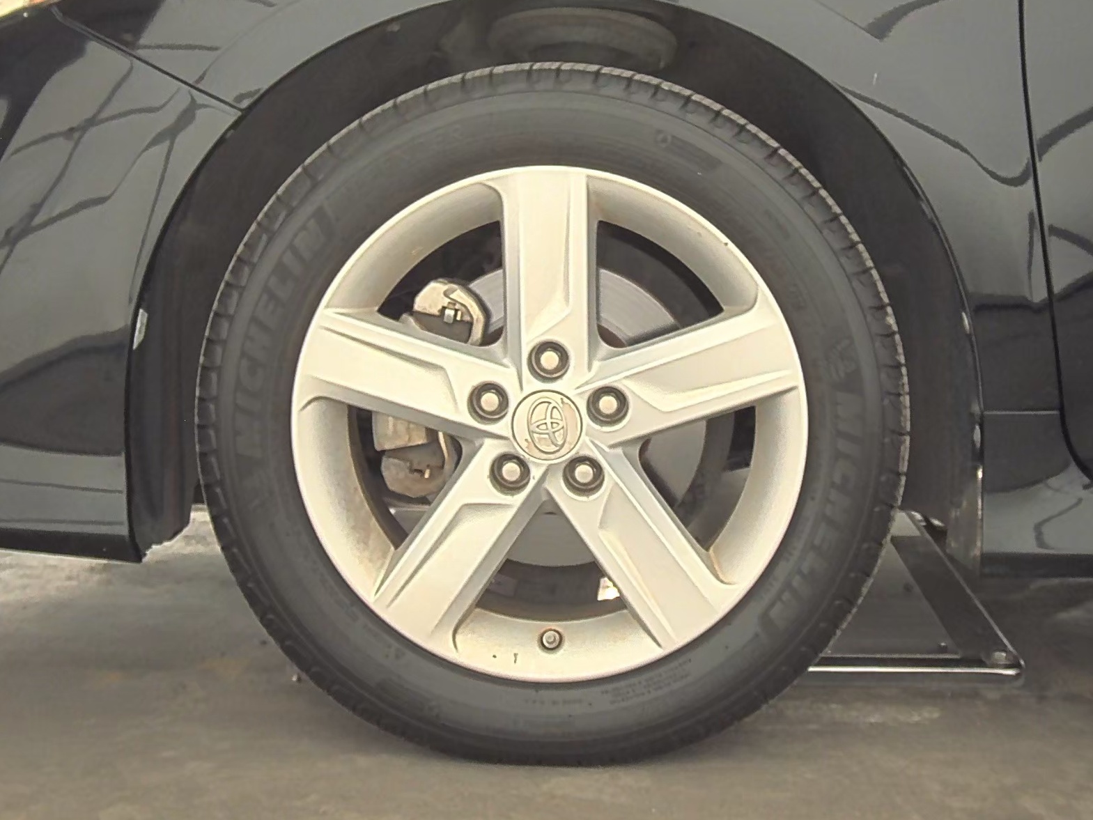 2013 Toyota Camry SE FWD