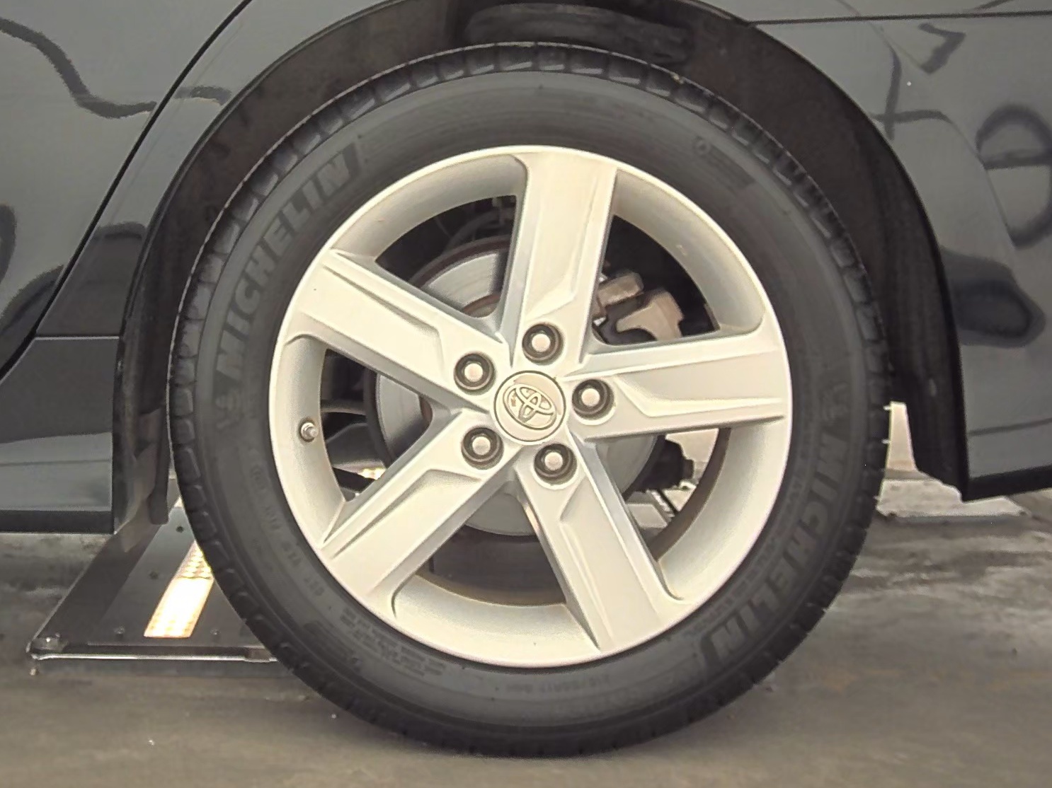 2013 Toyota Camry SE FWD
