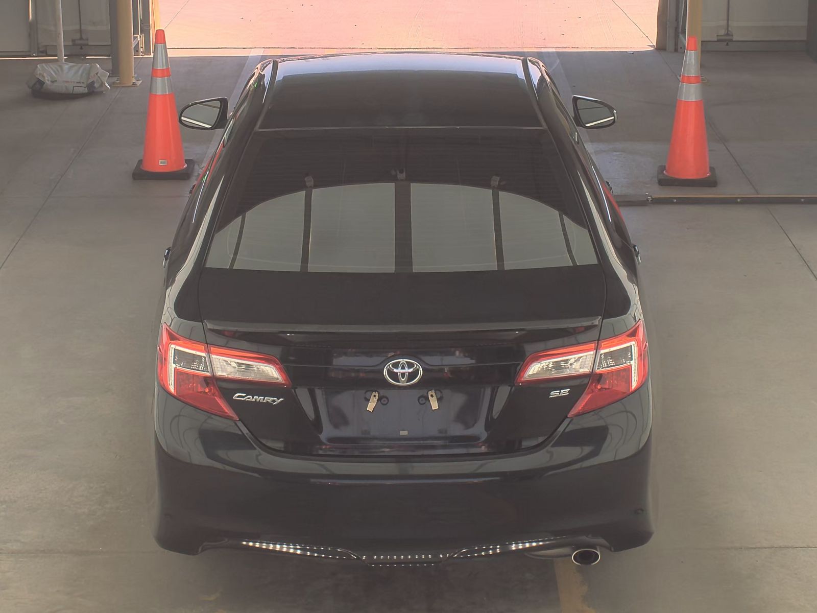 2013 Toyota Camry SE FWD