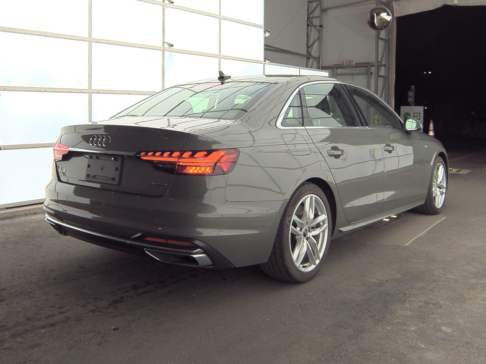 2023 Audi A4 S line Premium Plus AWD