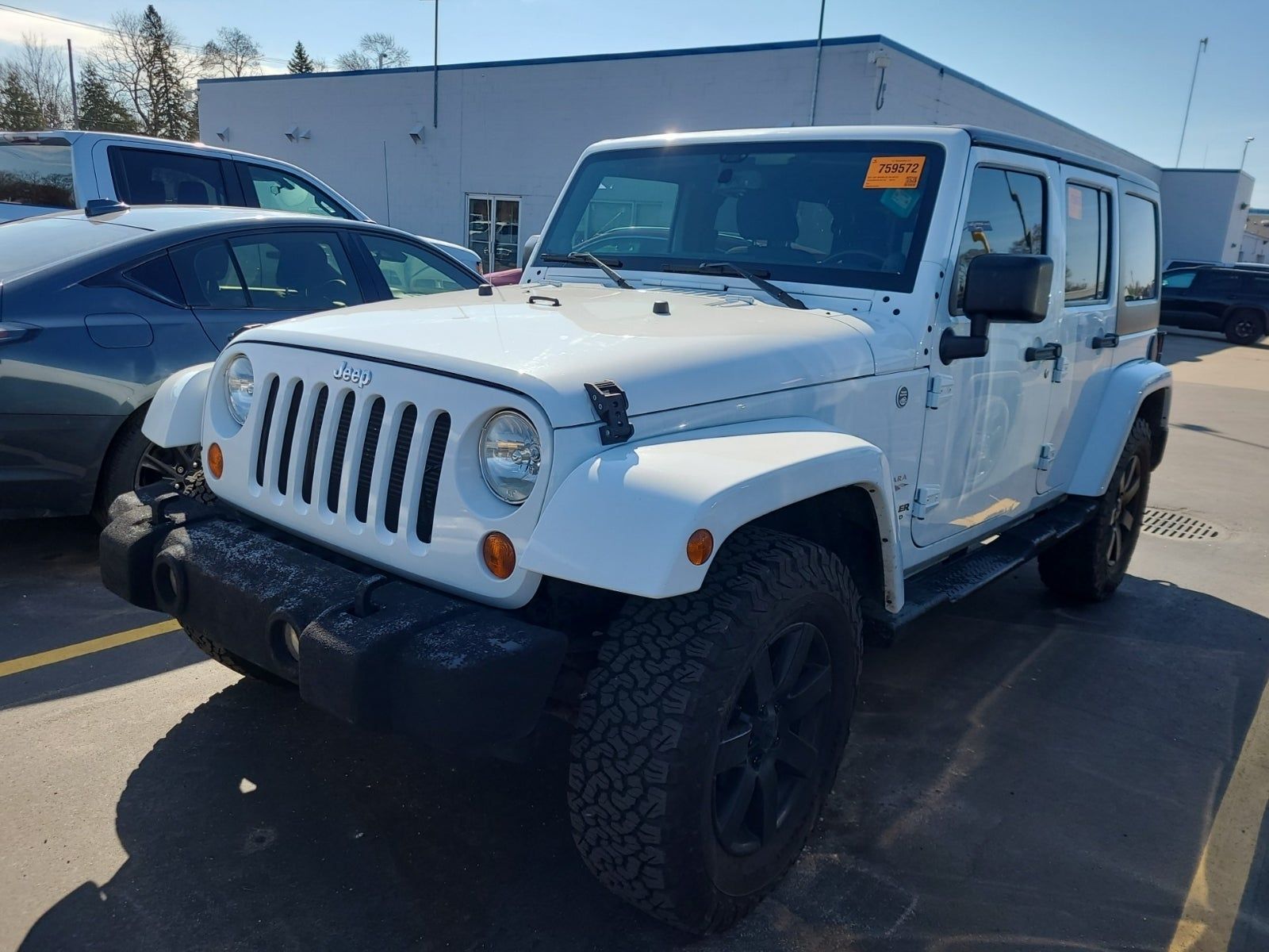 2013 Jeep Wrangler Unlimited Sahara AWD