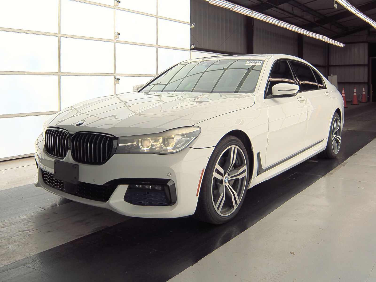 2017 BMW 7 Series 740i RWD