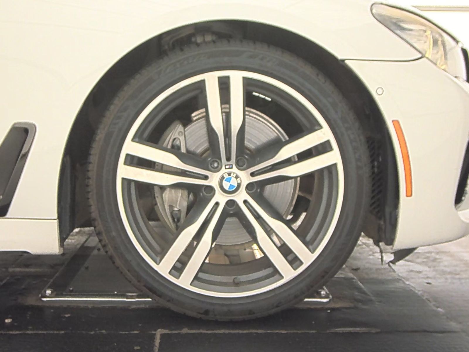 2017 BMW 7 Series 740i RWD