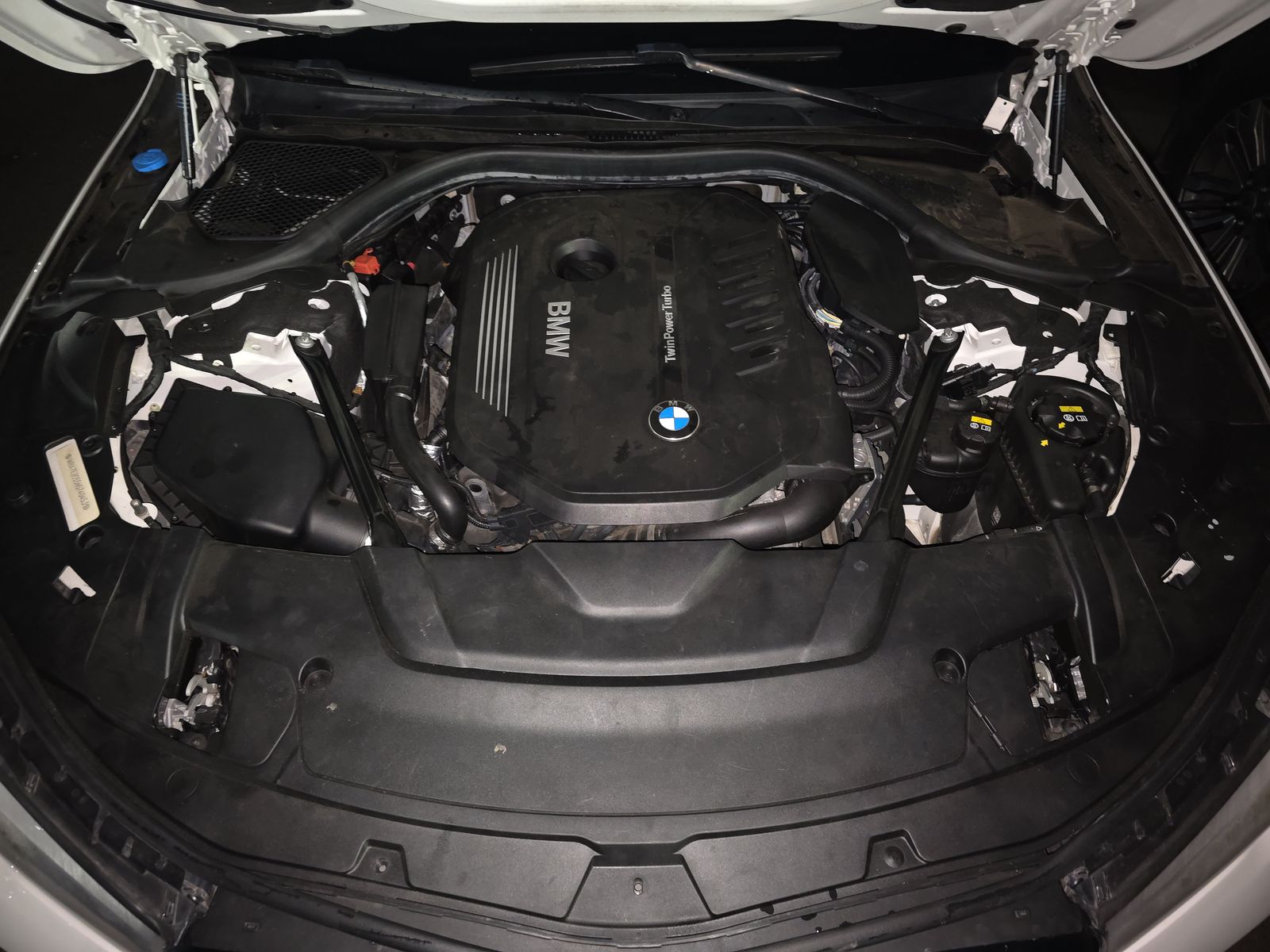 2017 BMW 7 Series 740i RWD