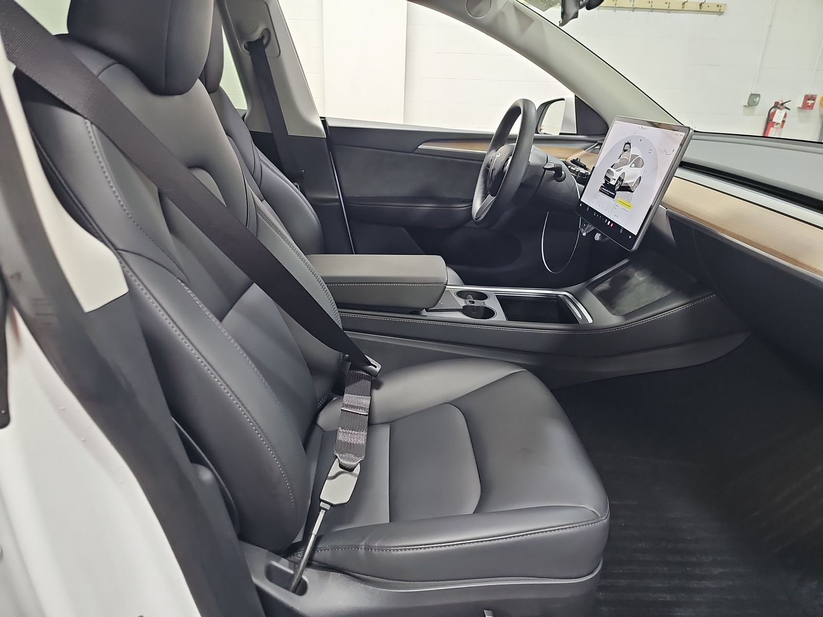 2024 Tesla Model Y Long Range AWD