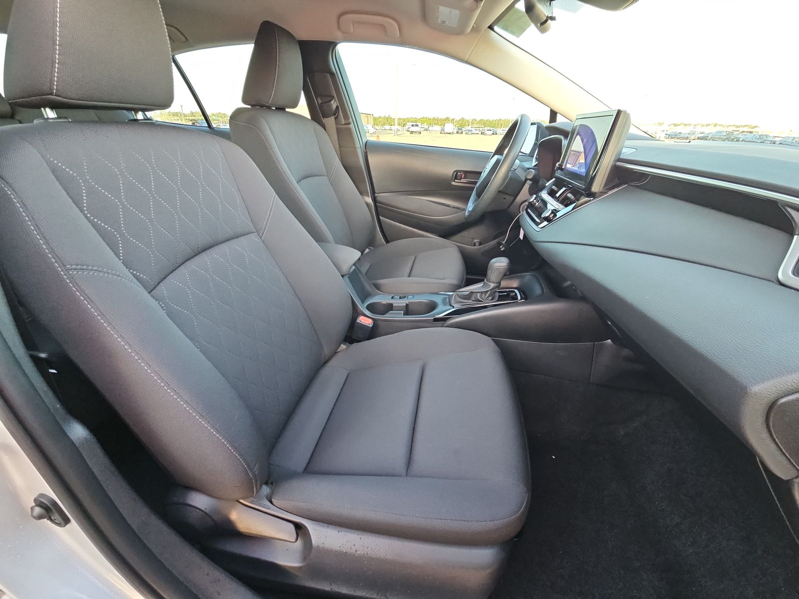 2024 Toyota Corolla LE FWD