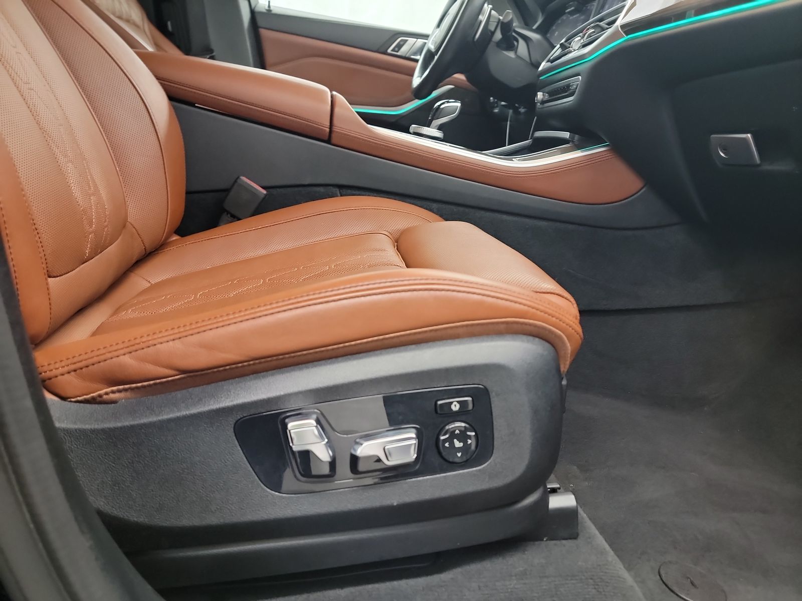 2023 BMW X5 M50i AWD