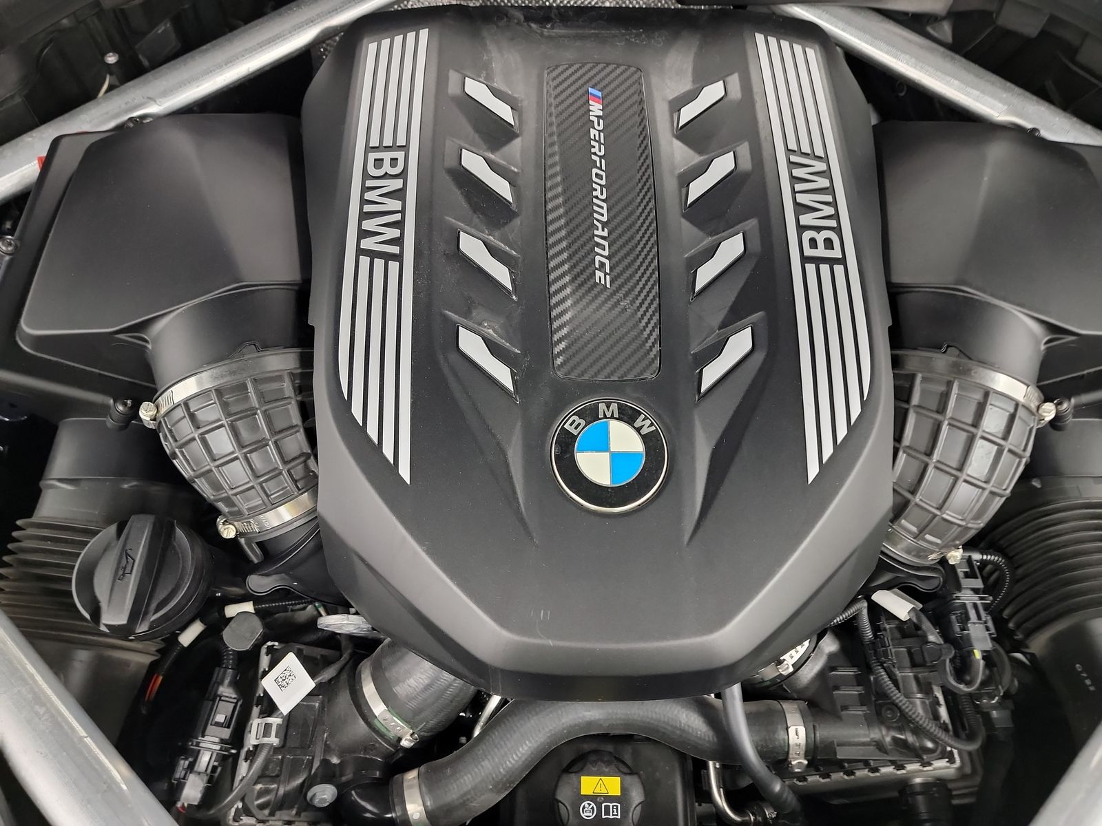 2023 BMW X5 M50i AWD