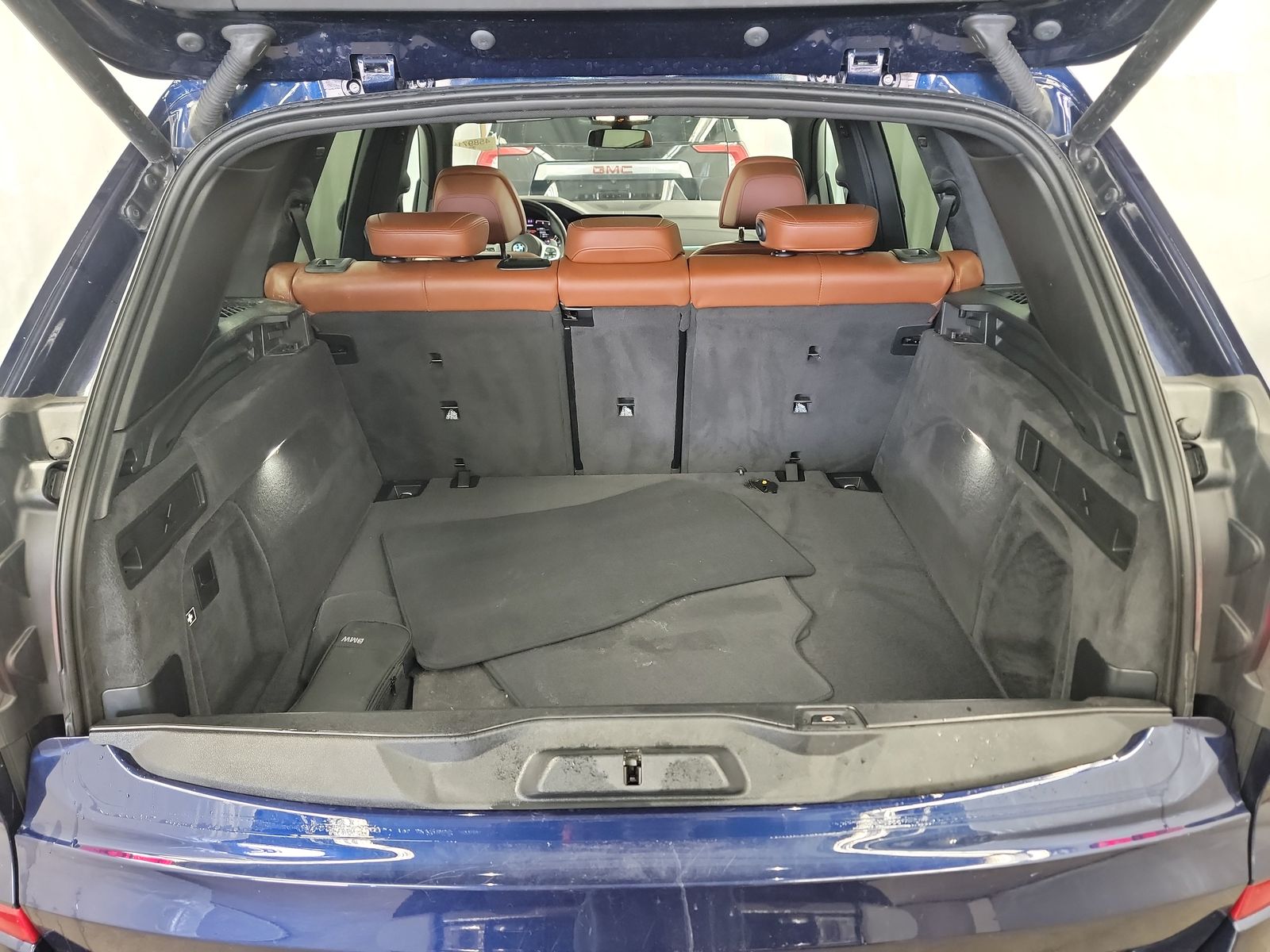 2023 BMW X5 M50i AWD