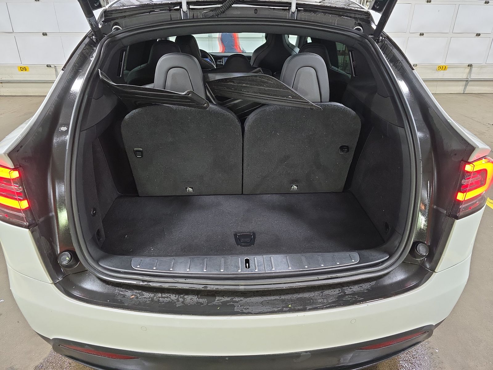 2018 Tesla Model X 75D AWD