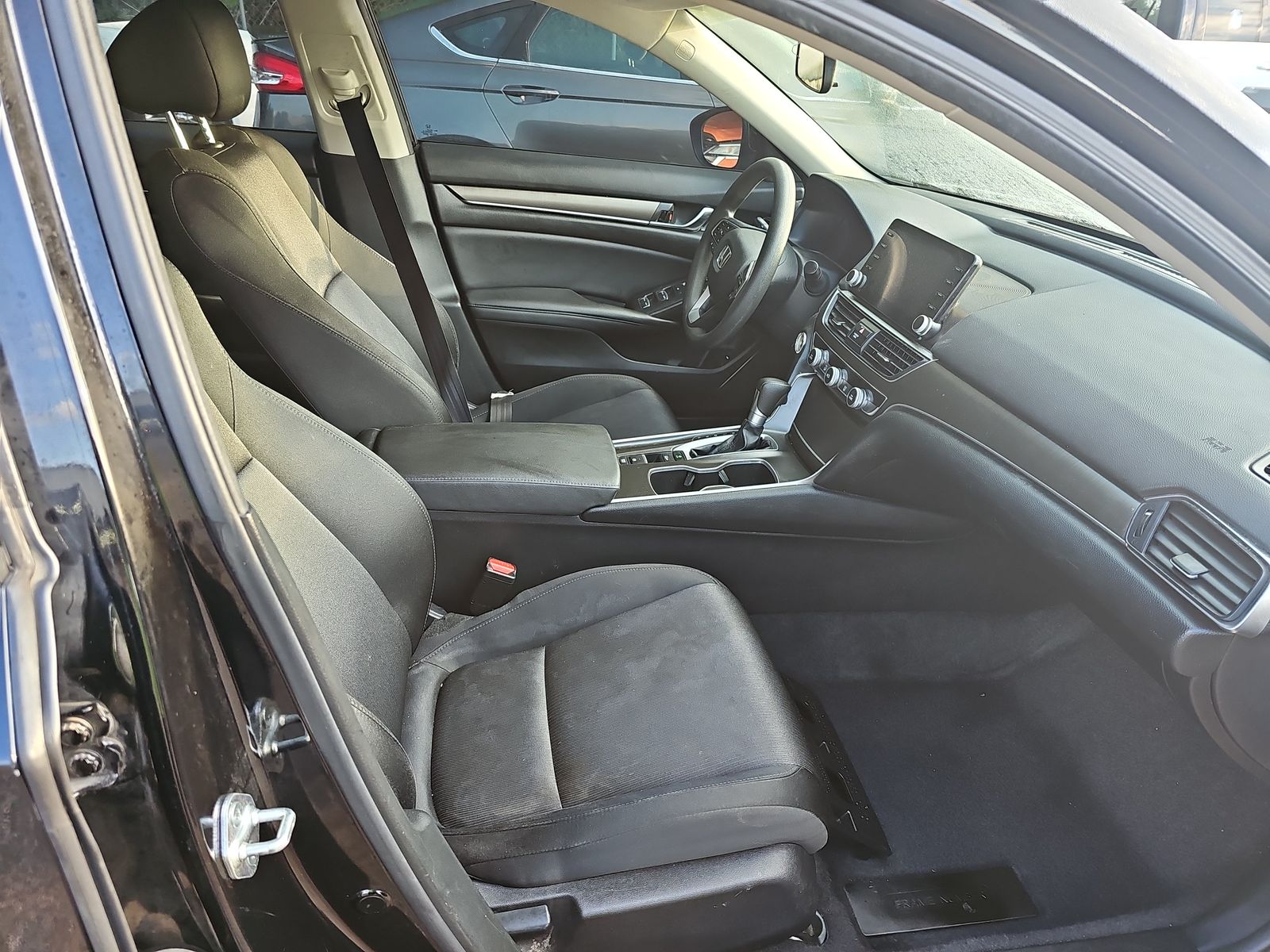 2022 Honda Accord LX FWD