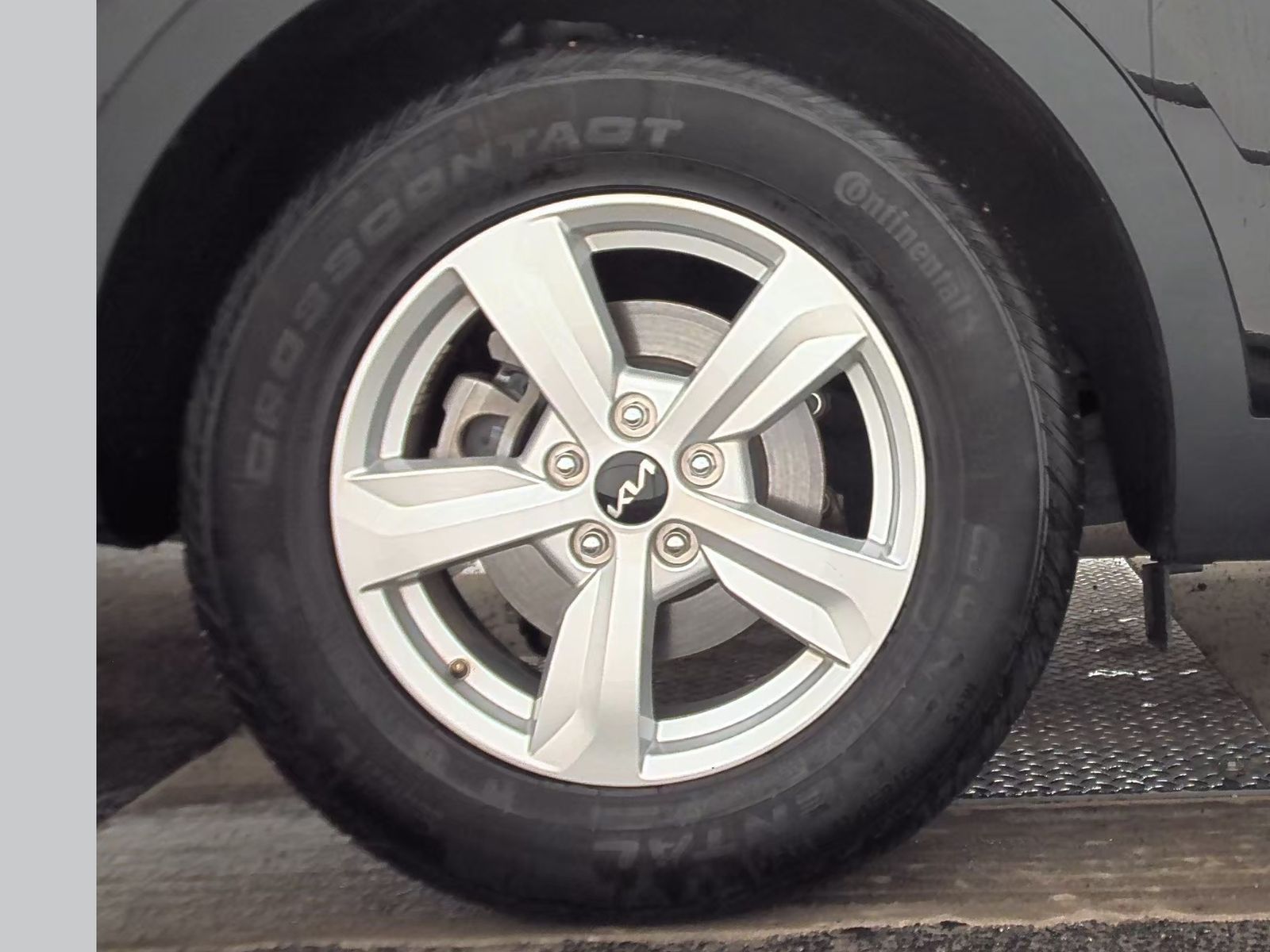 2023 Kia Sorento LX FWD