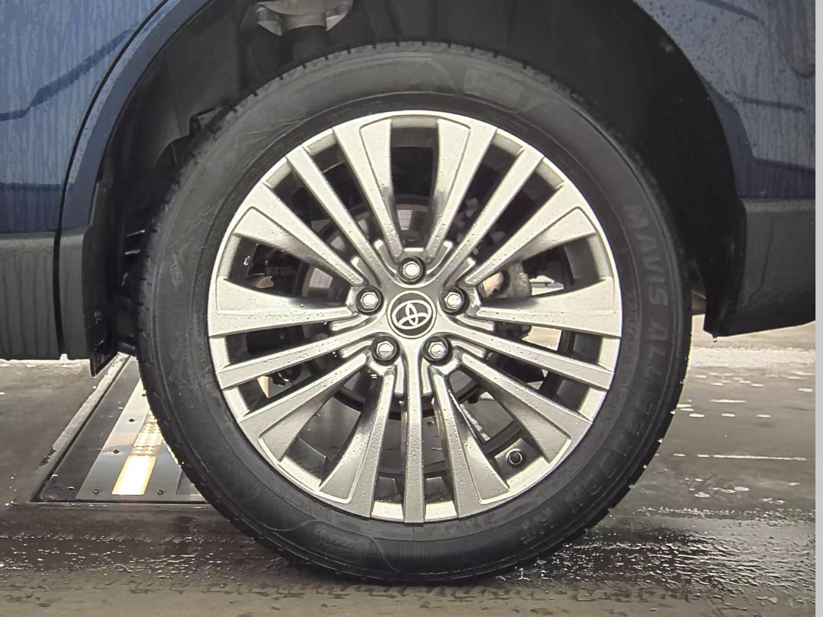 2022 Toyota Venza Limited AWD