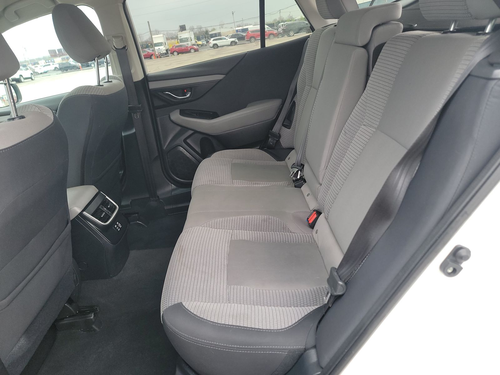 2024 Subaru Outback Premium AWD