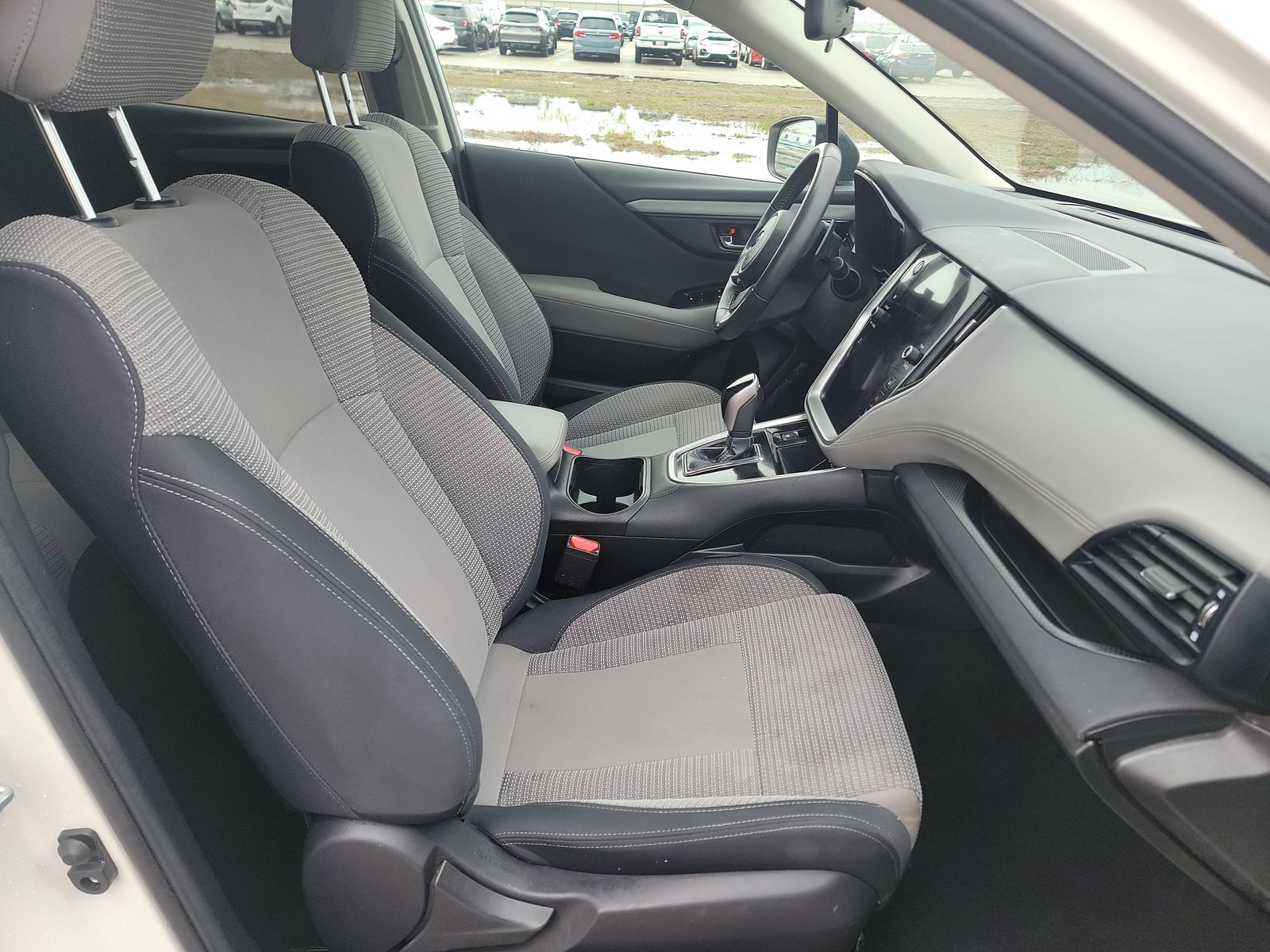 2024 Subaru Outback Premium AWD