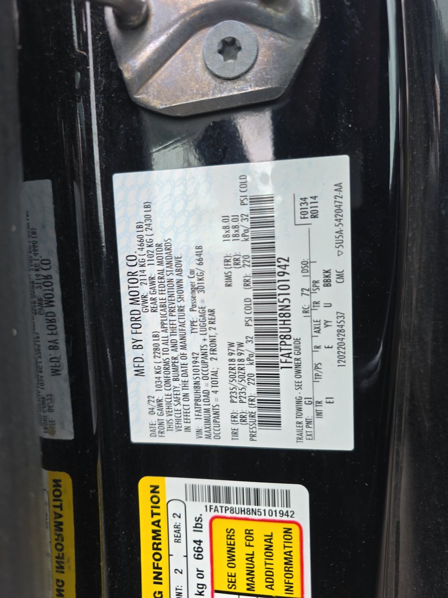 2022 Ford Mustang EcoBoost Premium RWD