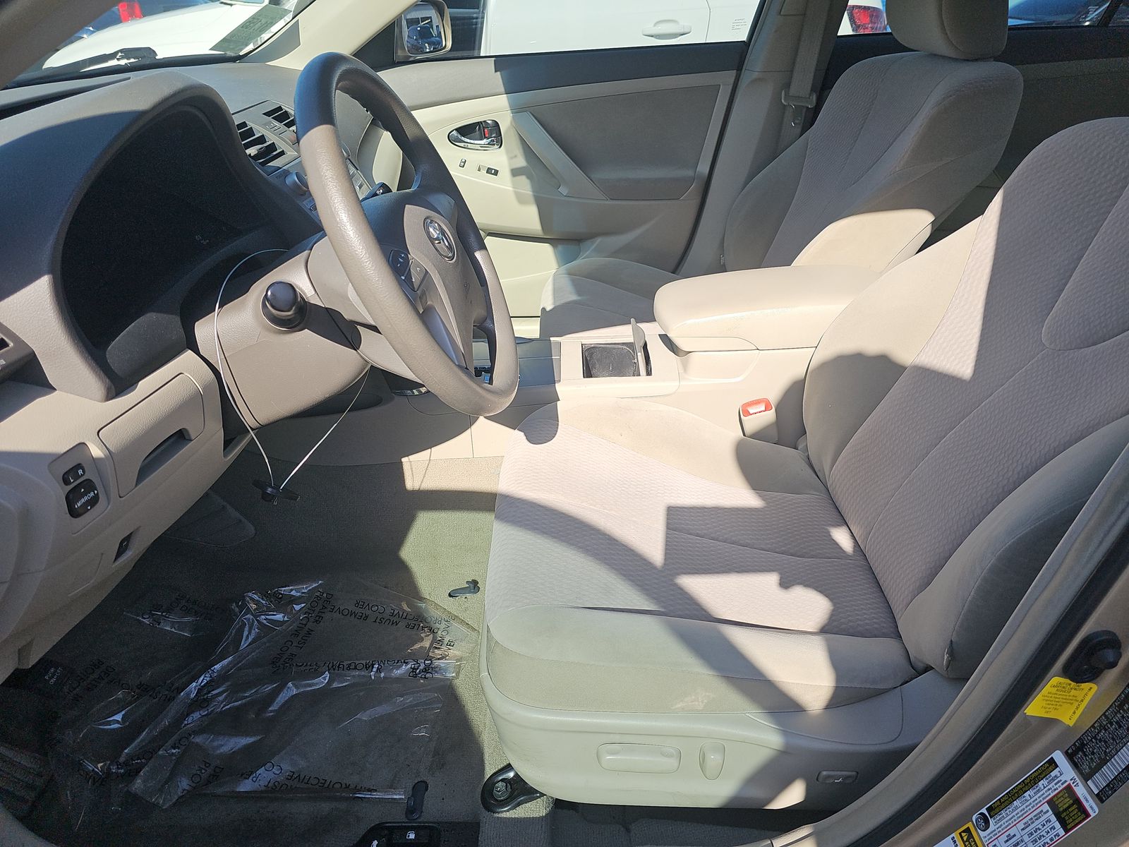 2011 Toyota Camry LE FWD
